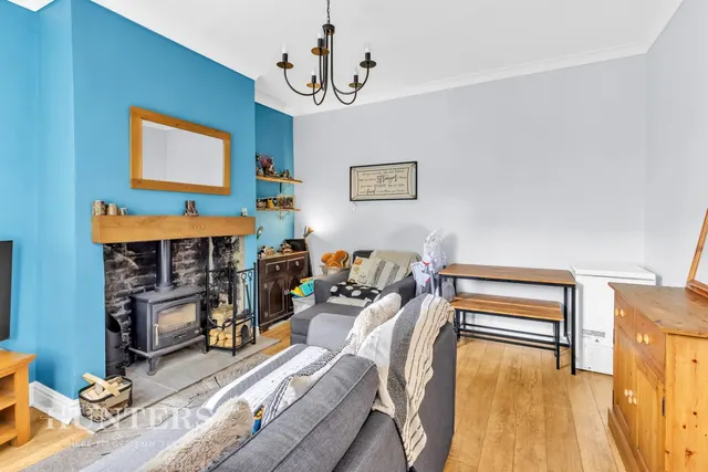 Chapel Street South, Walsden, OL14, photo 2