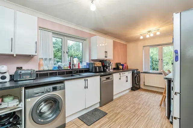 Winfrith Way, Nursling, SO16, photo 2