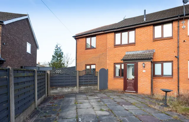 Fulwood, PR2, photo 1