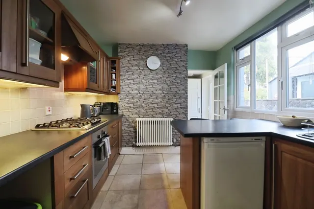 Photo 3 — Mackintosh Place, Cardiff, CF24