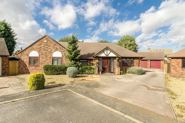 The Paddocks, Peterborough, PE7, photo 1