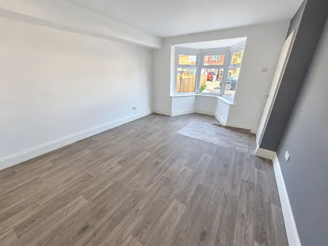 Hornsey Road, Kingstanding, B44, photo 3