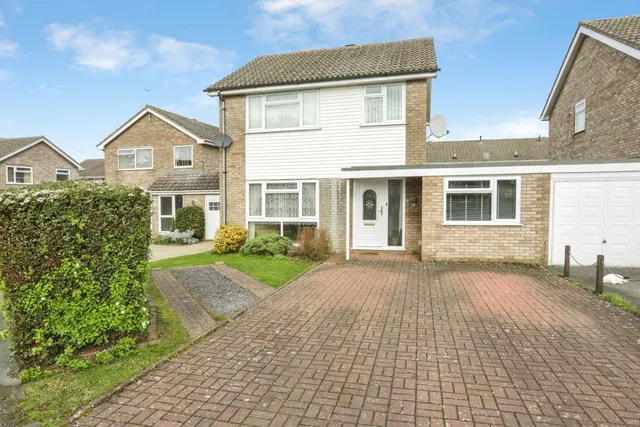 Hickling Drive, BURY ST. EDMUNDS, Suffolk, IP33, photo 1