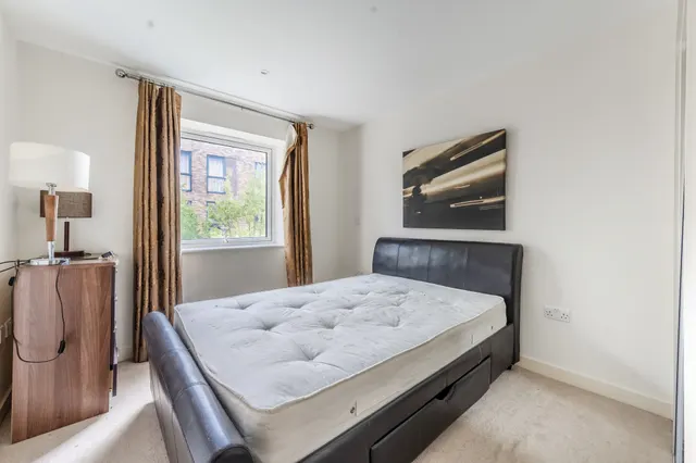 Stanmore, HA7, photo 2