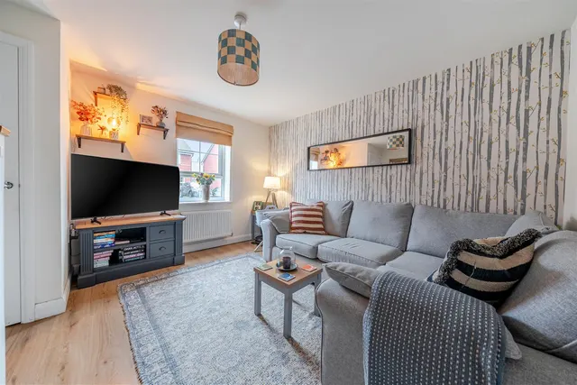 Bull Lane, Chippenham, SN15, photo 2