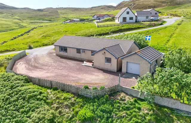 Photo 2 — Gerrataing House, Brae, Shetland, ZE2 9QN
