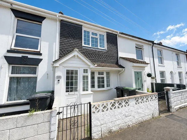 Prince Alfred Street, Gosport, photo 1