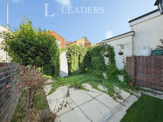 Guildford Road, Portsmouth, PO1, photo 2