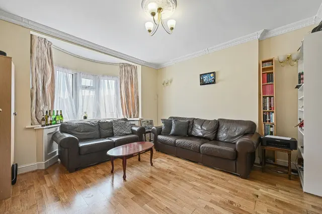 51 Vyner Road, London, photo 1