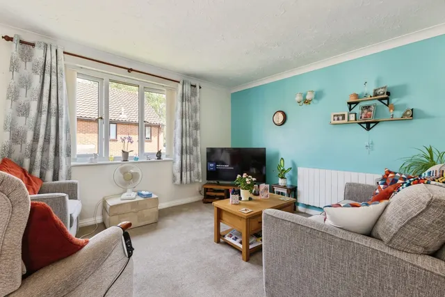 Photo 3 — Middleton Court, Wymondham, Norfolk, NR18