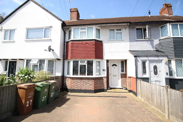Buckland Way, WORCESTER PARK, Surrey, Worcester Park, KT48NT, photo 1