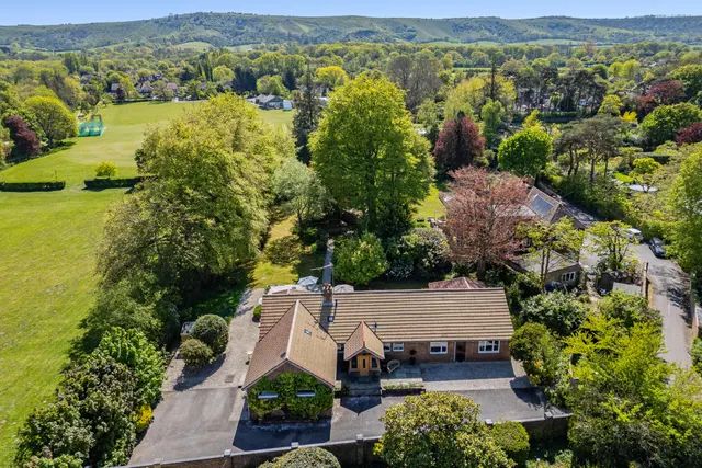 Farm Lane, Hassocks, BN6, photo 1