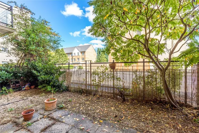 Melliss Avenue, Kew, TW9, photo 3