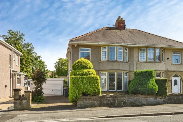 Lonsdale Road, Morecambe, LA4, photo 1