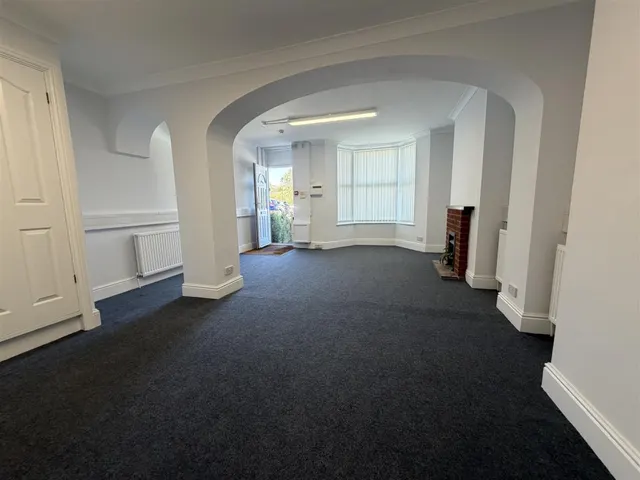 Photo 2 — Roath Road, Portishead, BS20 6AW