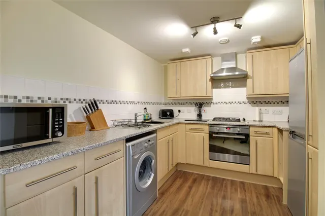 Photo 3 — Shetland Road, Basingstoke, Hampshire, RG24 9WH