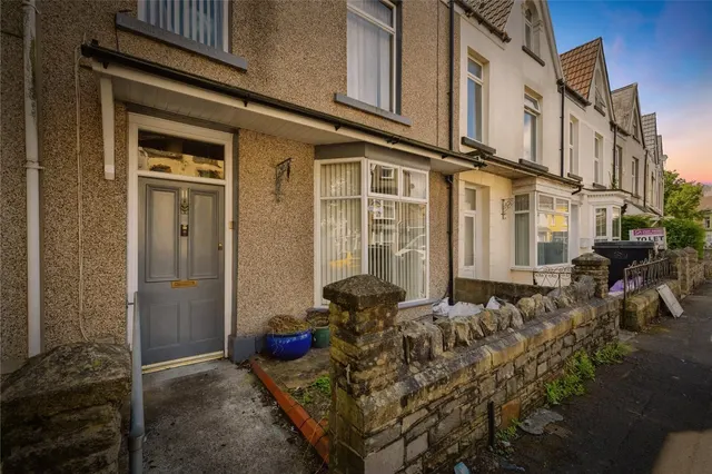 St. Helens Avenue, Swansea, SA1, photo 2