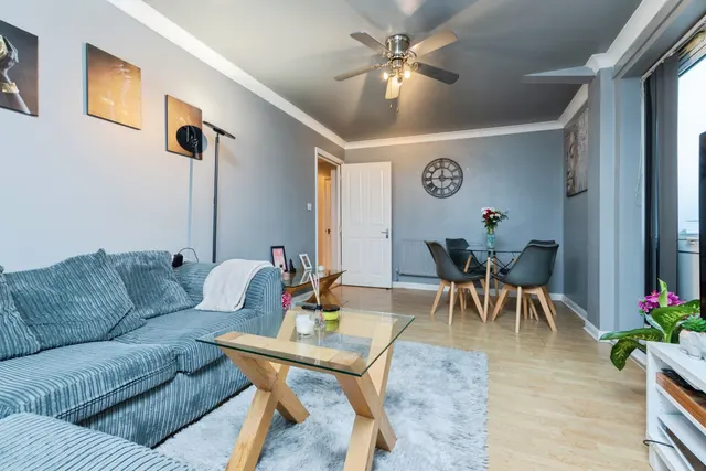 Crown Road, Sutton, SM1, photo 1