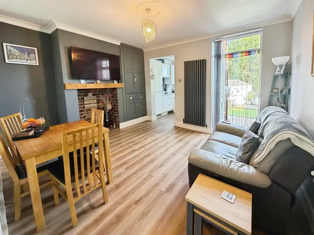 Madin Street, Chesterfield, S41, photo 1