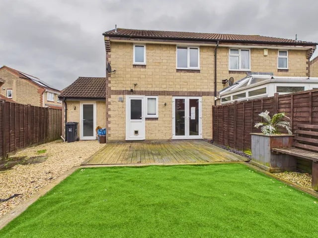 Hazelwood Drive, Bridgwater, TA6, photo 2