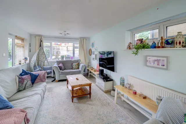 Wycombe Road, High Wycombe, HP15, photo 2