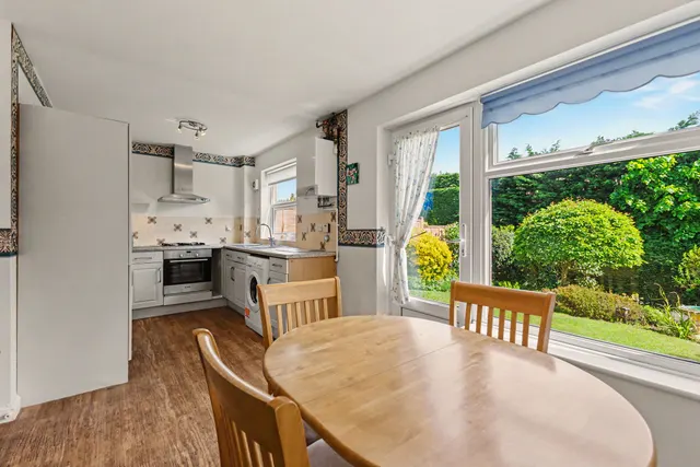 Photo 3 — Hanson Avenue, Shipston-On-Stour, CV36