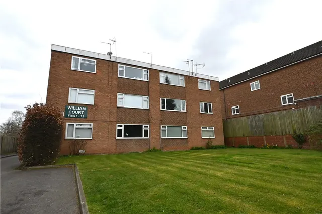 Alcester Road, Moseley, Birmingham, B13 8BB, photo 1