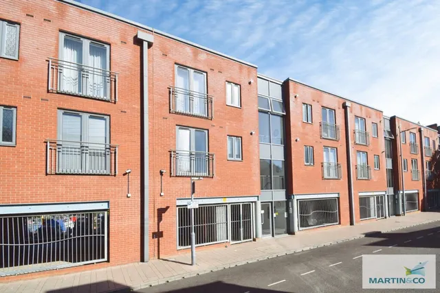 Diglis Dock Road, Worcester, WR5, photo 1