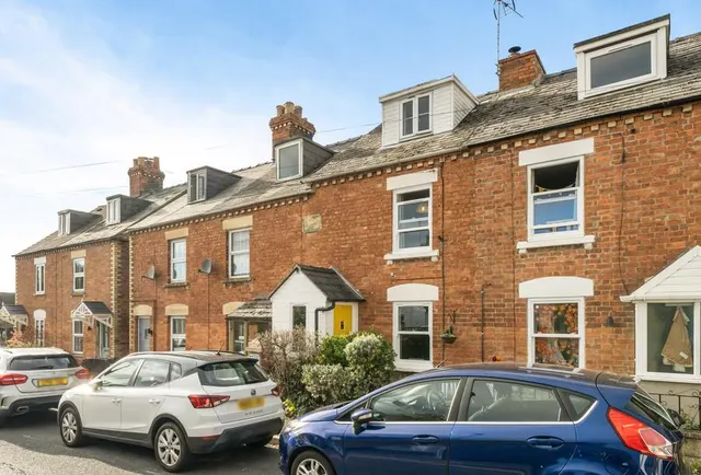 Aldergate Street, Stonehouse, GL10, photo 1
