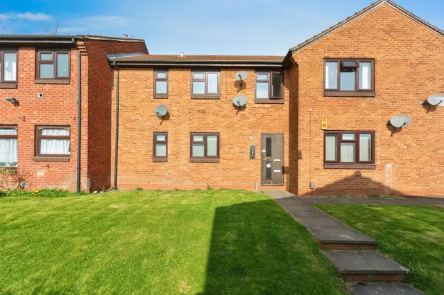 Boar Hound Close, BIRMINGHAM, photo 1