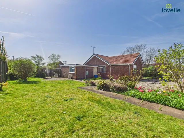 North Kelsey Road, Caistor, LN7, photo 2