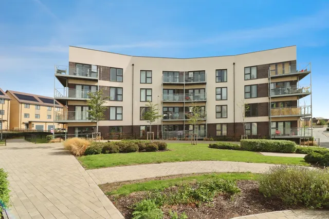 Oxleigh Way, Stoke Gifford, BRISTOL, photo 1