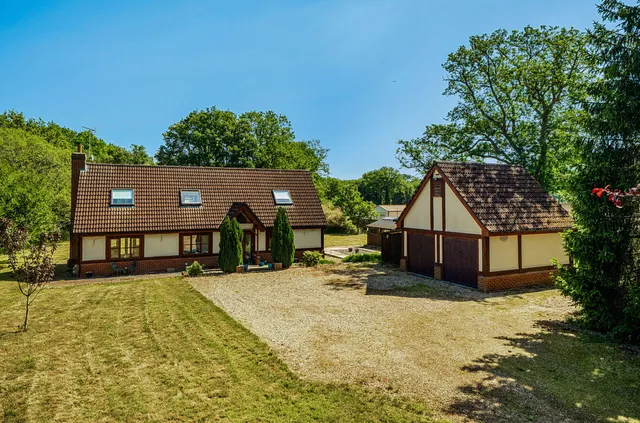 Park Lane, Finchampstead, Wokingham, Berkshire, RG40 4PY, photo 1