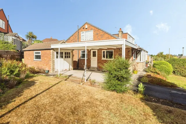 Photo 2 — Casson Drive, East Ardsley, Wakefield