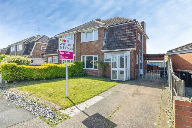 Rowan Road, Waddington, LINCOLN, photo 1