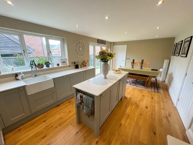 Haybrook Rise, Pewsey, SN9, photo 2