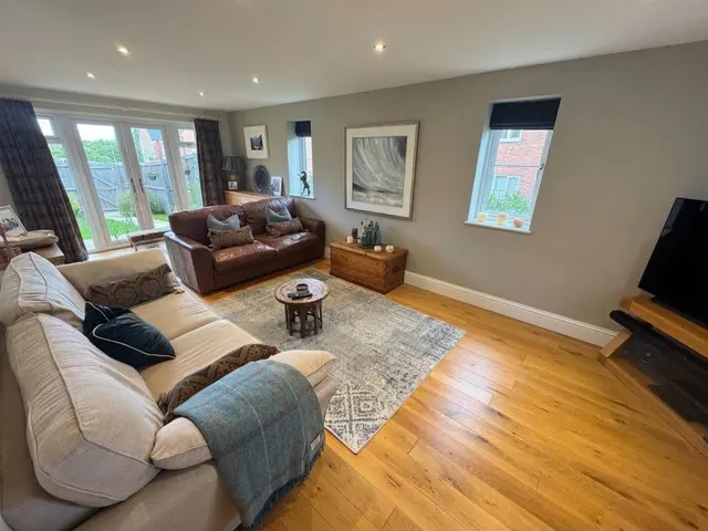 Haybrook Rise, Pewsey, SN9, photo 3
