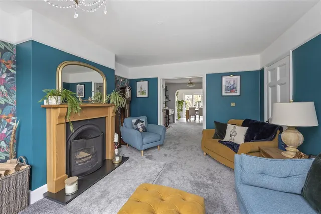 Photo 3 — Rectory Gardens, Worthing