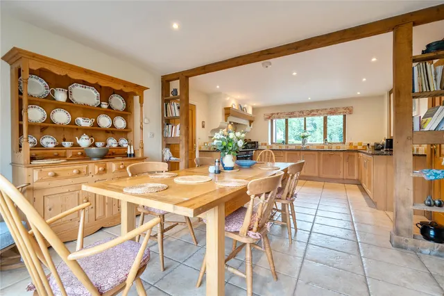Cae Clawdd, Knighton, LD7, photo 2