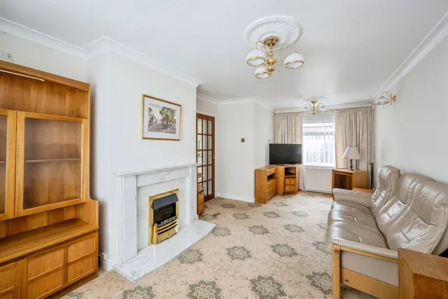 Menson Drive, Hatfield, DN7, photo 2