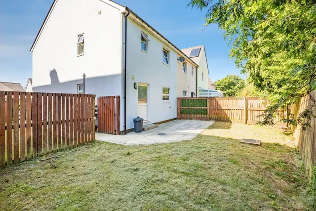 Heol Dewi, Newcastle Emlyn, SA38, photo 2