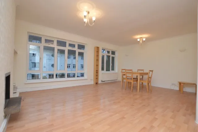 Park Court, London, SE26, photo 1