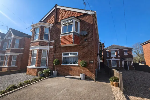 Photo 2 — Winchester Road, SOUTHAMPTON