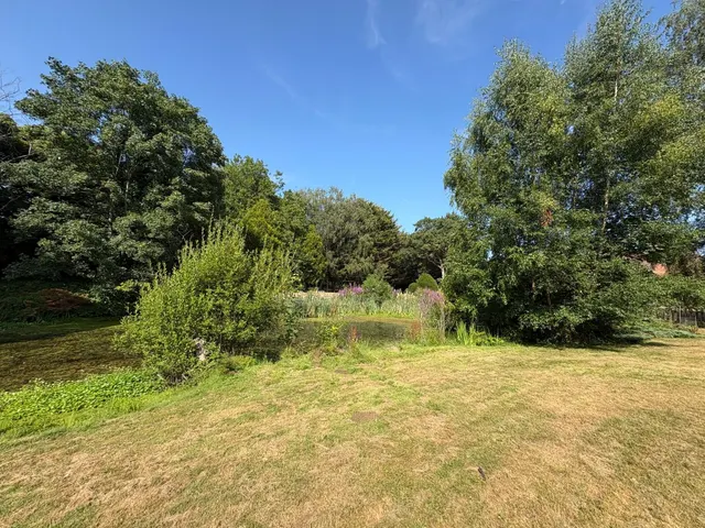 Wood Hall Drive, Sutton, IP12, photo 3