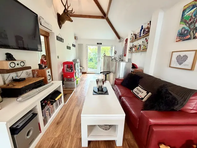 The Crescent, Nunthorpe, photo 1