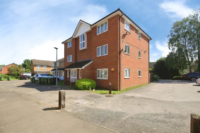 Flamborough Close, Woodston, Peterborough, photo 1