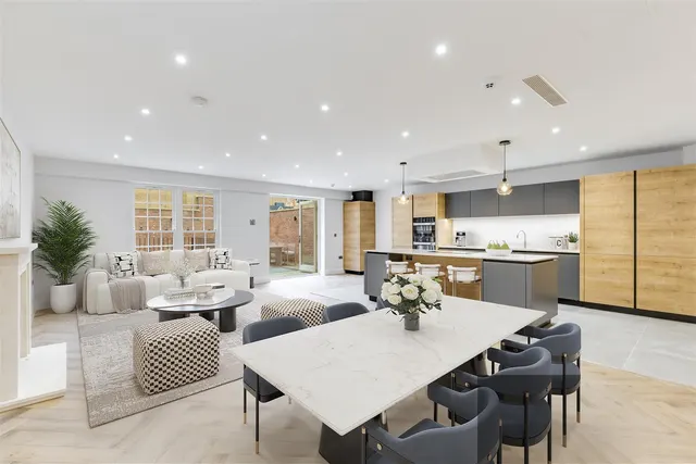 West Heath Road, Hampstead, NW3, photo 2