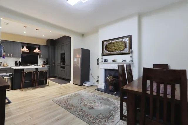 Gleadless Road, Sheffield, S2, photo 2