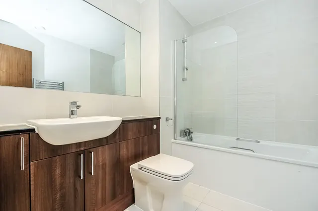 Mendy Street, High Wycombe, HP11, photo 2
