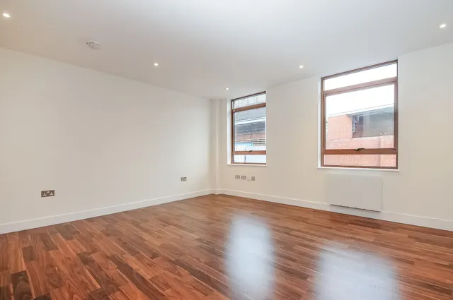 Mendy Street, High Wycombe, HP11, photo 3